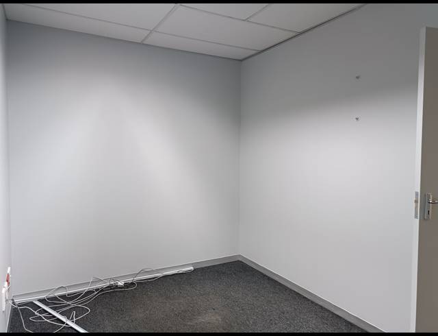 700M² OFFICE TO LET IN BO-DORP